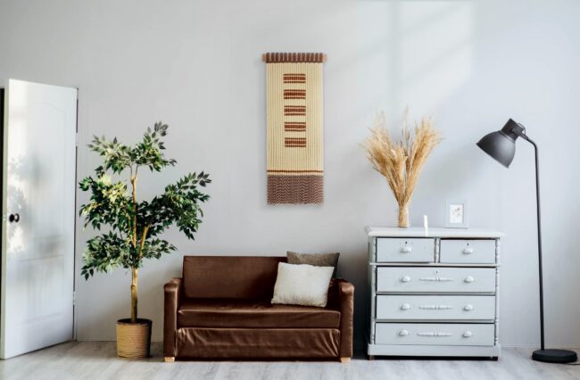 'Bionda' small Macrame Wall Hanging - Image 5