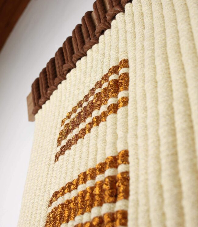 'Bionda' small Macrame Wall Hanging - Image 7