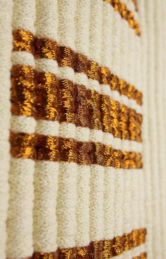 'Bionda' small Macrame Wall Hanging - Image 8