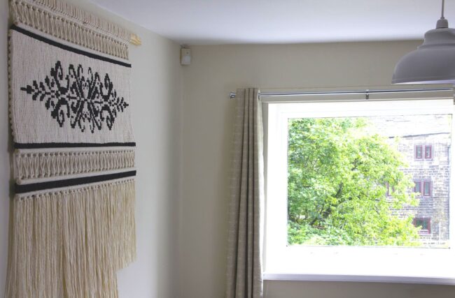 'Arazzo' Medium Macrame Wall Hanging - Image 5